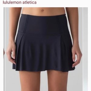 Lululemon Sports skirt size 6